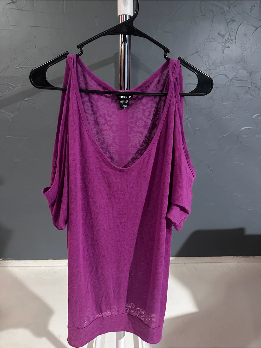 torrid Magenta Cold-Shoulder Tank Top